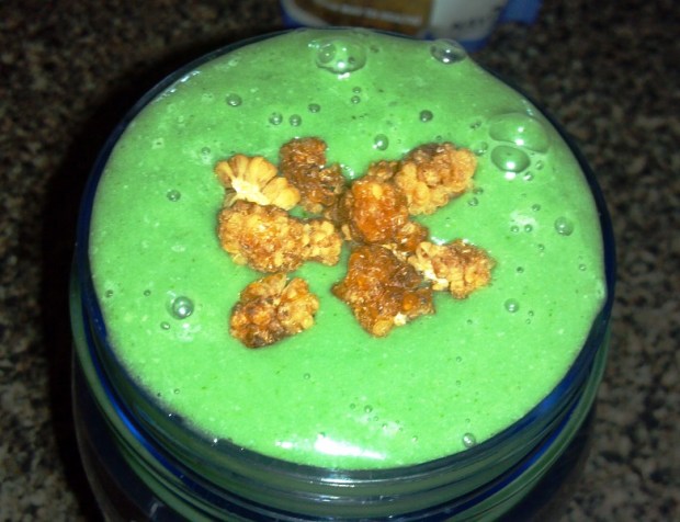 pineapplefennelparsleyspirulinabananahemp