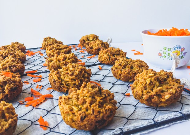 CarrotOatMuffins-2
